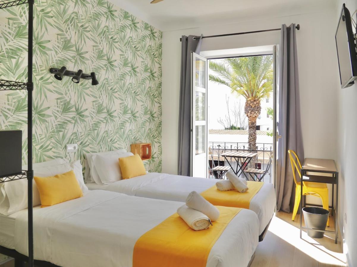 Nanit Rooms Ibiza Hostal Santa Eulária des Riu Exterior foto