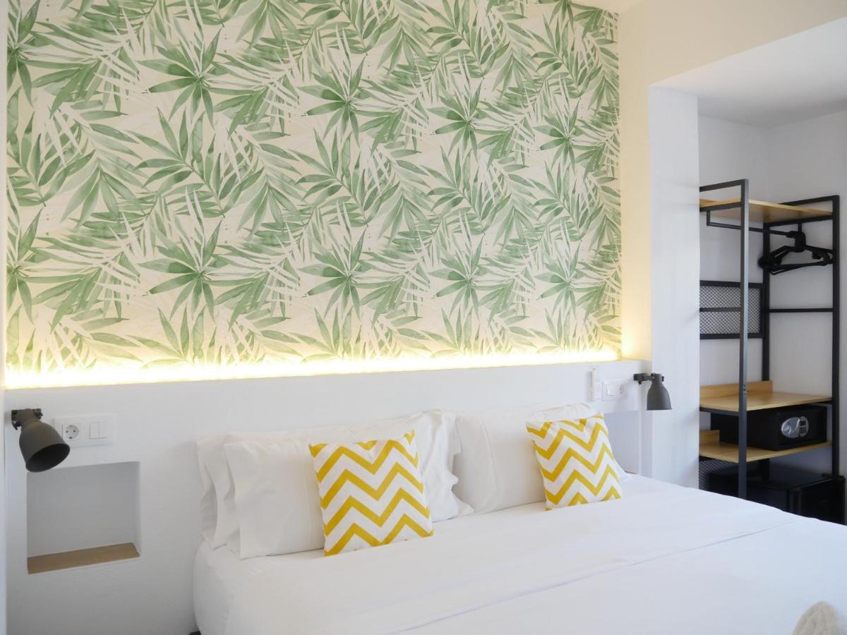 Nanit Rooms Ibiza Hostal Santa Eulária des Riu Quarto foto