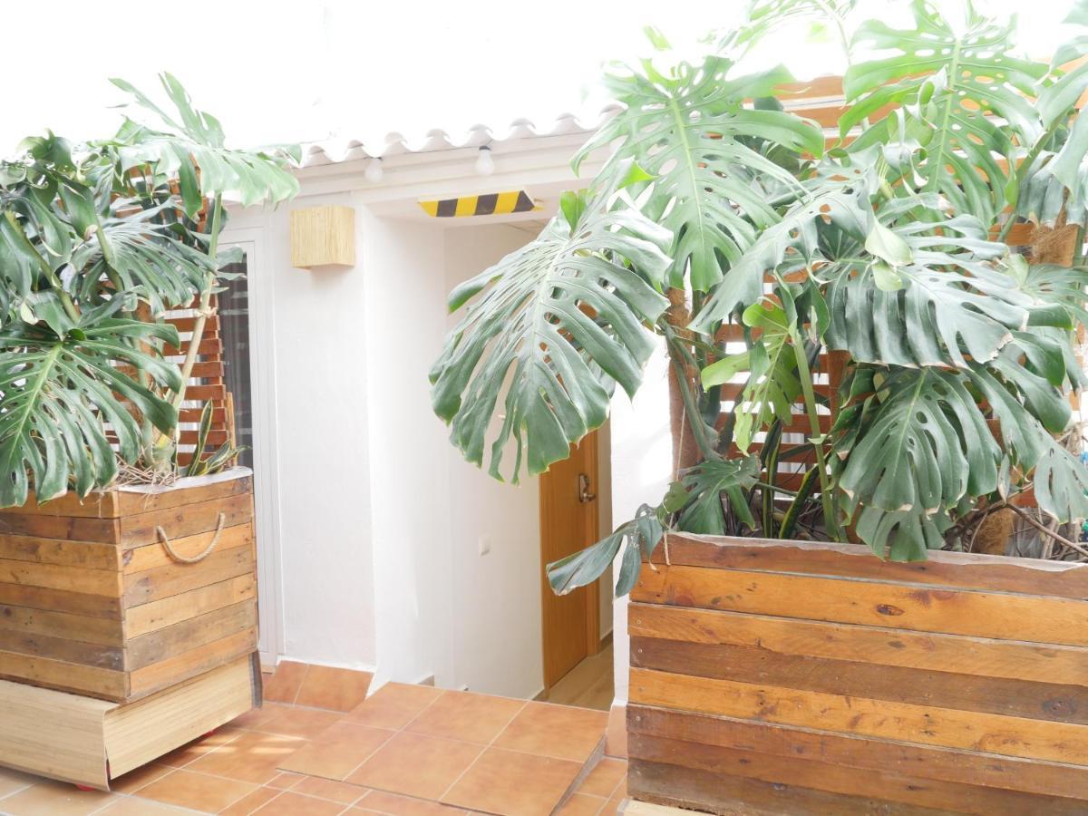 Nanit Rooms Ibiza Hostal Santa Eulária des Riu Exterior foto